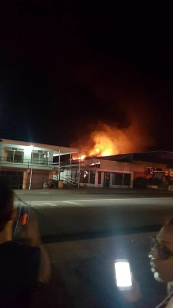 incendio-san-carlos-1.jpg