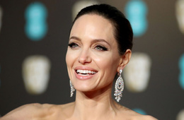  Angelina Jolie abre su corazón: Me separé por el bienestar de mis hijos 