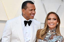  Jennifer Lopez y Alex Rodríguez posponen indefinidamente su boda 
