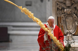  El Papa celebra la misa de Domingo de Ramos sin fieles 