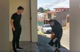  (VIDEO) Manfred Ugalde y un regalo increíble a su mamá 